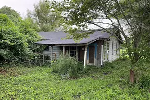 638 Apache Dr, Portage Des Sioux, MO 63373 - Photo 2