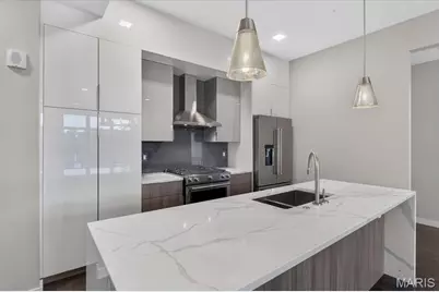4101 Laclede Avenue #407, Saint Louis, MO 63108 - Photo 10