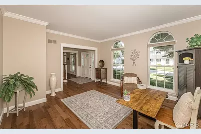 2284 Crimson View Drive, Ellisville, MO 63011 - Photo 6