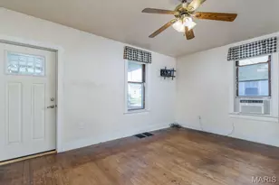 487 N Monroe St, Lebanon, MO 65536 - Photo 4