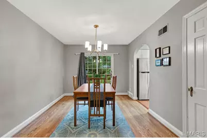 807 Blossom Lane, Saint Louis, MO 63119 - Photo 8