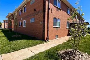 3546 Morgan Ford Rd, Saint Louis, MO 63116 - Photo 4