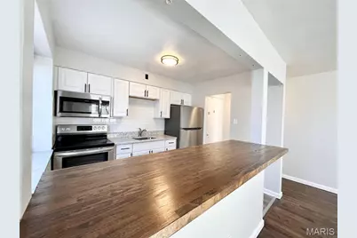 3546 Morganford Road #8, Saint Louis, MO 63116 - Photo 2
