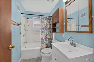 3716 Hoffmeister Ave, Bella Villa, MO 63125 - Photo 6