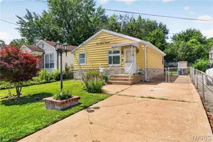 3716 Hoffmeister Ave, Bella Villa, MO 63125 - Photo 2