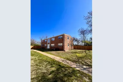 4235 Tholozan Avenue #B, Saint Louis, MO 63116 - Photo 1
