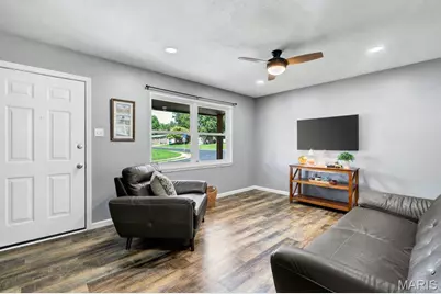 3348 Leverenz Drive, Saint Charles, MO 63301 - Photo 6