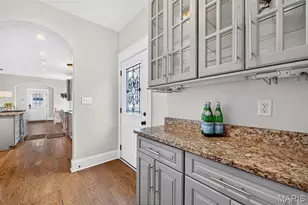 407 E Argonne Dr, Kirkwood, MO 63122 - Photo 14