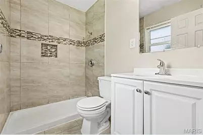 2535 Black Pine Court, Florissant, MO 63031 - Photo 16
