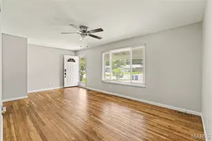 11353 Birmingham Ct, Saint Louis, MO 63138 - Photo 2