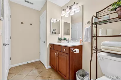 5 Monarch Trace Court #208, Chesterfield, MO 63017 - Photo 18