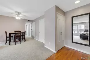 4392 Chateau De Ville Dr, Unincorporated, MO 63129 - Photo 8