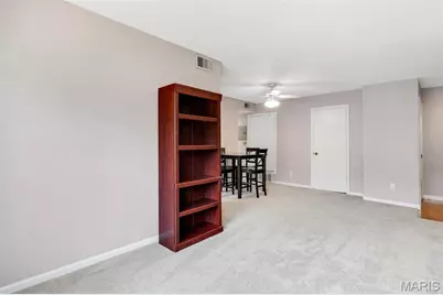 4392 Chateau De Ville Drive #E, Unincorporated, MO 63129 - Photo 14