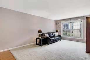 4392 Chateau De Ville Dr, Unincorporated, MO 63129 - Photo 10