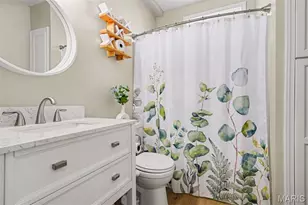 1109 Winter Lake Dr, Fenton, MO 63026 - Photo 16
