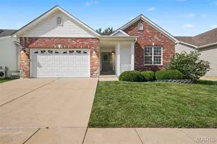 1109 Winter Lake Dr, Fenton, MO 63026 - Photo 1