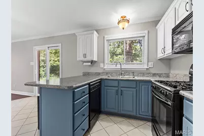 7042 Yellow Jacket Place, Saint Louis, MO 63129 - Photo 10