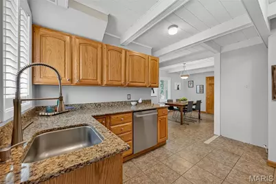 1015 Barberry Lane, Saint Louis, MO 63122 - Photo 10