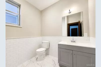 4228 Virginia Avenue, Saint Louis, MO 63111 - Photo 34