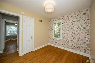 8719 White Ave, Brentwood, MO 63144 - Photo 24