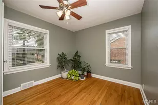 8719 White Ave, Brentwood, MO 63144 - Photo 22