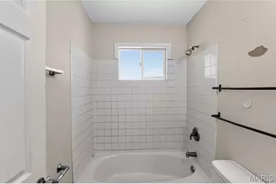 10324 Durness Drive, Saint Louis, MO 63137 - Photo 12