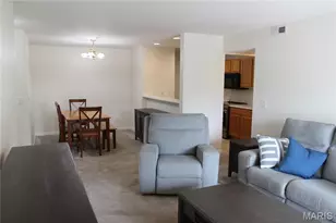 3605 Tracey Rich Rd, Saint Louis, MO 63125 - Photo 6