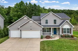 1496 St Charles Dr, Hillsboro, MO 63050 - Photo 2