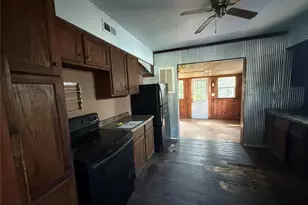 817 N Adams Ave, Lebanon, MO 65536 - Photo 6