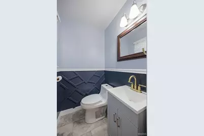 1045 Florland Drive, Florissant, MO 63031 - Photo 12