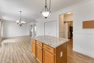 1824 English Oak Dr, Lake Saint Louis, MO 63367 - Photo 8
