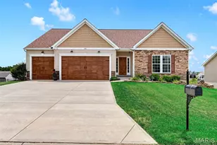 75 Stone Bridge Dr, Moscow Mills, MO 63362 - Photo 1