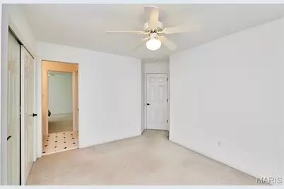 2227 Rebecca Lynn Court, Chesterfield, MO 63017 - Photo 32