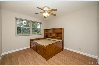 1 Delcrest Court #203, University City, MO 63124 - Photo 32