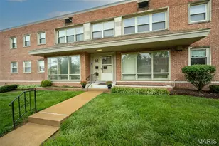 1 Delcrest Ct, University City, MO 63124 - Photo 4