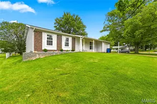 1448 La Cerros Ln, Florissant, MO 63031 - Photo 22