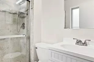 1448 La Cerros Ln, Florissant, MO 63031 - Photo 10