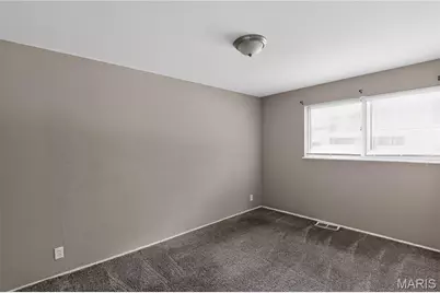 10320 Varnum Drive, Saint Louis, MO 63136 - Photo 14