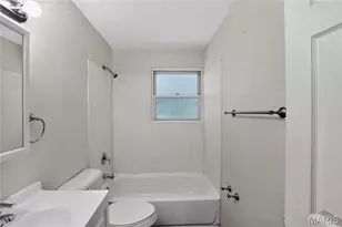 10320 Varnum Dr, Saint Louis, MO 63136 - Photo 16