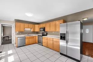221 Katherine Ln, Saint Clair, MO 63077 - Photo 12
