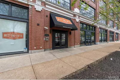 4100 Forest Park Avenue #203, Saint Louis, MO 63108 - Photo 1