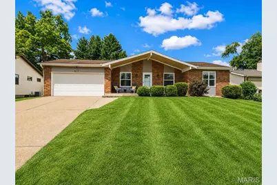 1124 Teson Road, Hazelwood, MO 63042 - Photo 1