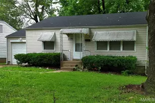 10089 Dwight Dr, Bellefontaine Neighbors, MO 63137 - Photo 1
