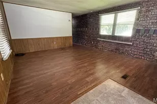 26175 N Carol St, Warrenton, MO 63383 - Photo 8