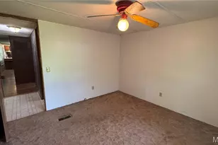 26175 N Carol St, Warrenton, MO 63383 - Photo 14