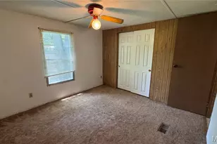 26175 N Carol St, Warrenton, MO 63383 - Photo 12