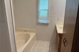 26175 N Carol St, Warrenton, MO 63383 - Photo 18