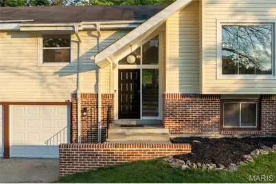6938 Jamestown Way Drive, Florissant, MO 63033 - Photo 2