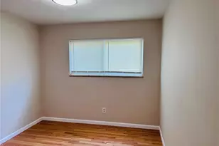 13 Floweridge Ln, Florissant, MO 63031 - Photo 10