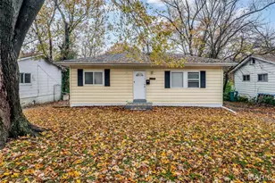 10521 Duke Dr, Castle Point, MO 63136 - Photo 2